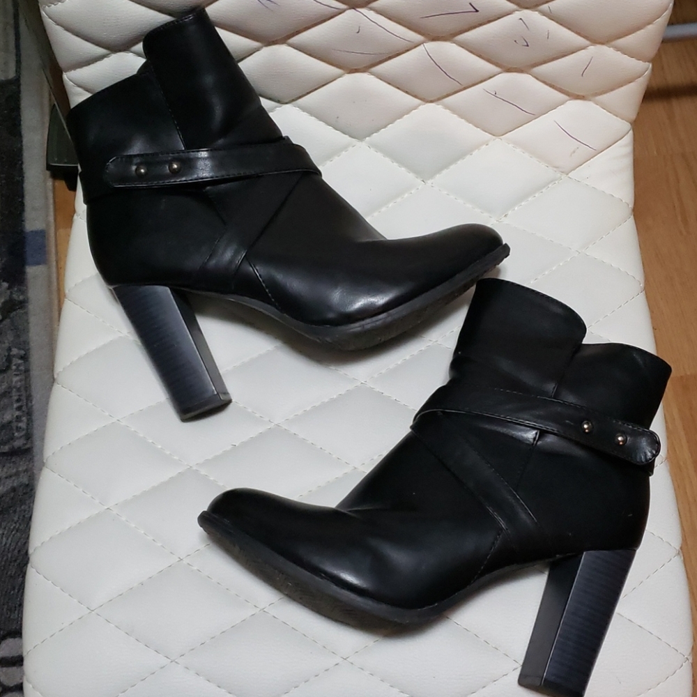 Chunky heel booties